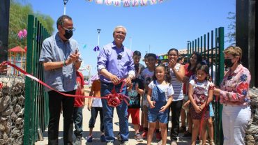 Gobierno estatal inaugura parque infantil en Mexicali