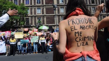 Morena presenta su propuesta para despenalizar el aborto