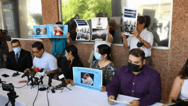 Activistas en Mexicali protestan contra el aborto