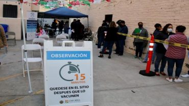 Vacunarán a menores de BC en San Diego