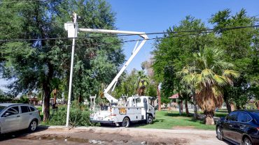 Servicios públicos atiende avería en tendido eléctrico en Ex Ejido Coahuila