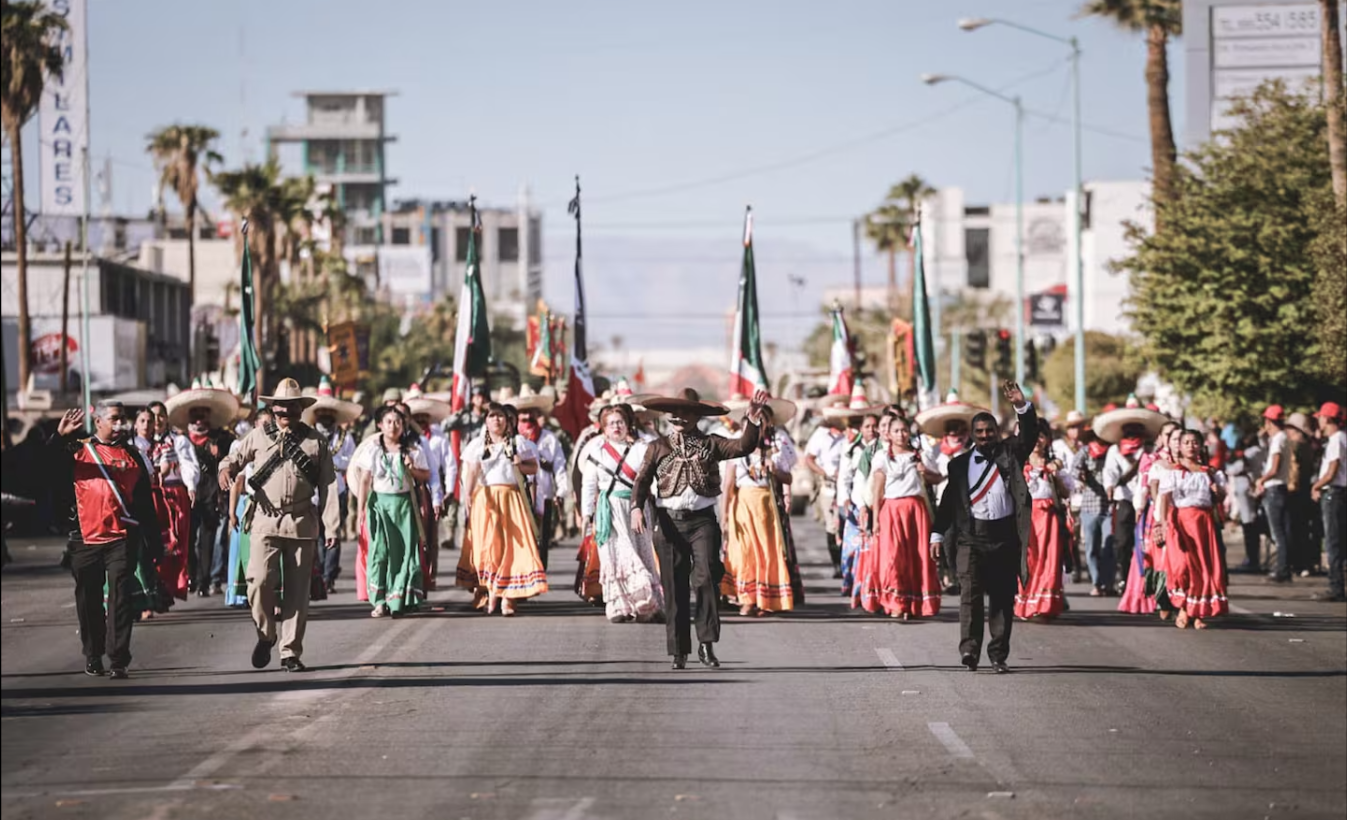 Más de 6 mil personas participaron en el desfile de la Revolución ...